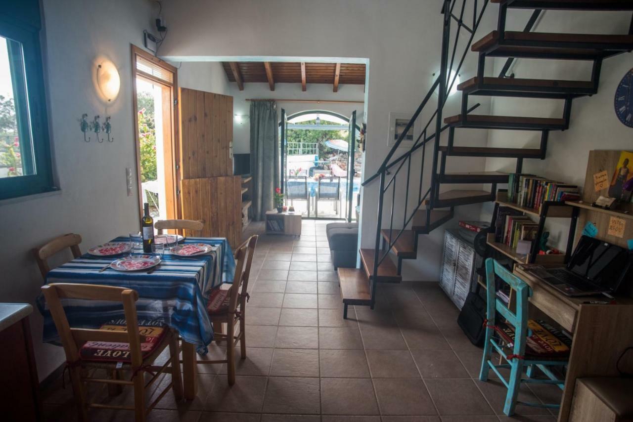 Villa Afou Afrata Exterior photo